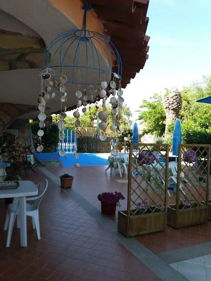 L'Artista B&B Santa Lucia  Bed & Breakfast Santa Lucia (Sardinia)